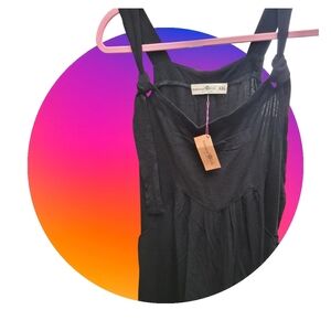 Black Sleeveless Dress